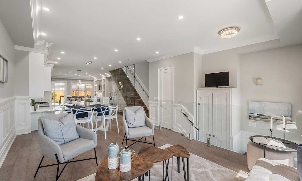 Karen Law – Toronto Real Estate Broker